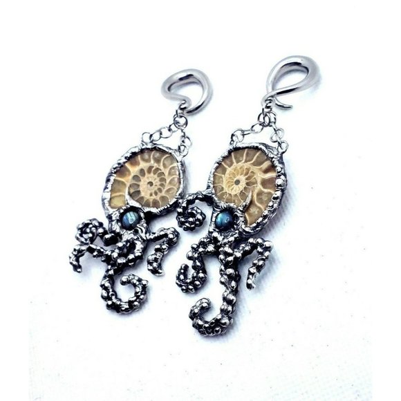 Ammonite and Labradorite Tentacle Ear Weights - Handmade earrings stretched ears - Picture 4 of 12